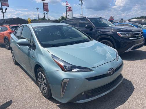 2022 Toyota Prius LE