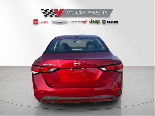 Scarlet 2025 Nissan Sentra SV