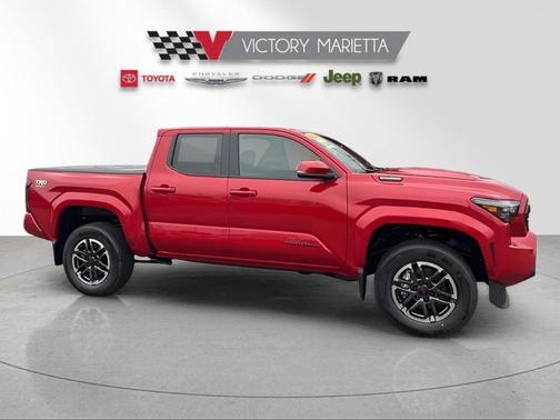 2026 Toyota Tacoma Hybrid TRD Sport