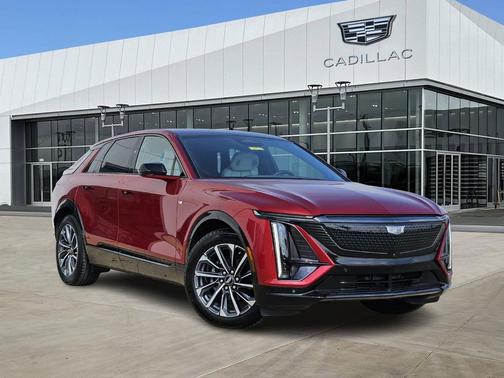 2024 Cadillac LYRIQ Sport