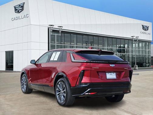 2024 Cadillac LYRIQ Sport