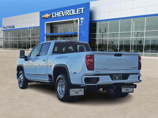 2026 Chevrolet Silverado 3500 High Country