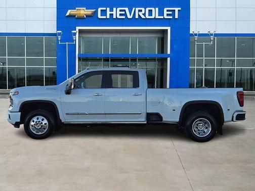 2026 Chevrolet Silverado 3500 High Country