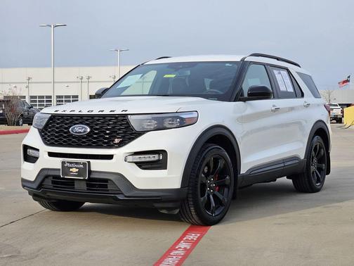 2023 Ford Explorer ST
