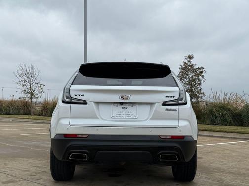2023 Cadillac XT4 Sport