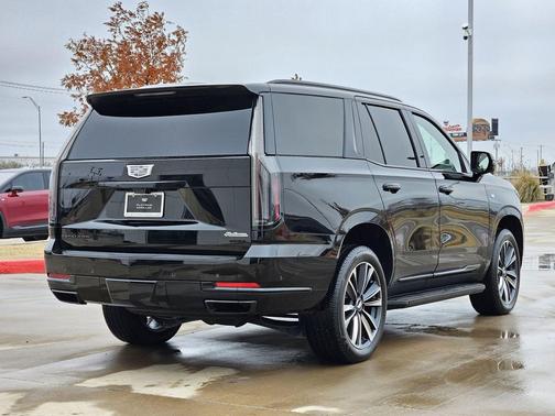 2025 Cadillac Escalade Sport