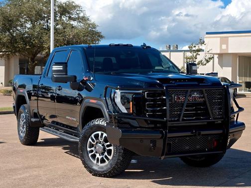 2024 GMC Sierra 2500 AT4