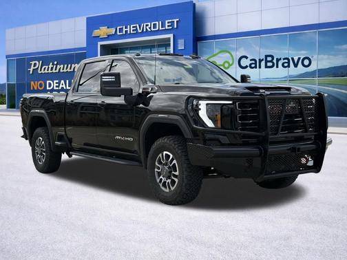 Onyx Black 2024 GMC Sierra 2500 AT4