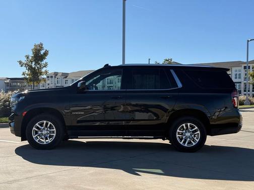 2022 Chevrolet Tahoe LS