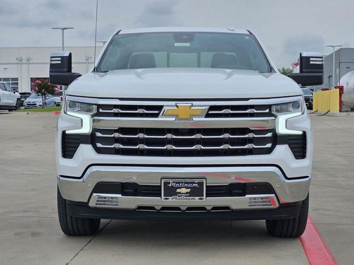 Summit White 2026 Chevrolet Silverado 1500 LTZ