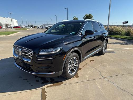 2023 Lincoln Nautilus Standard
