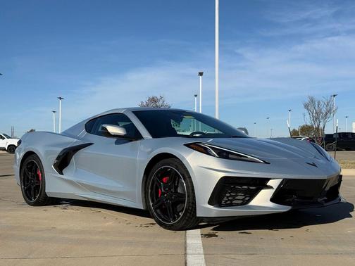 2024 Chevrolet Corvette Stingray w/2LT