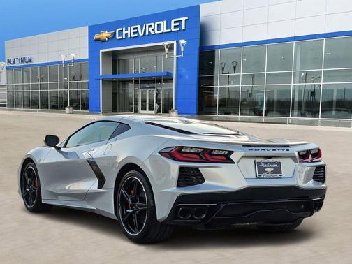 2024 Chevrolet Corvette Stingray w/2LT