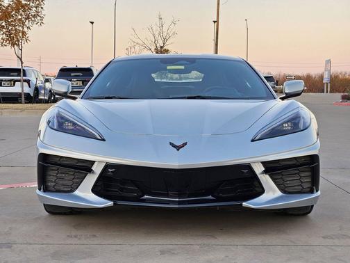2024 Chevrolet Corvette Stingray w/2LT