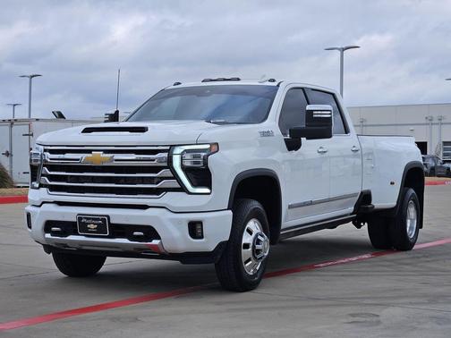 2024 Chevrolet Silverado 3500 High Country