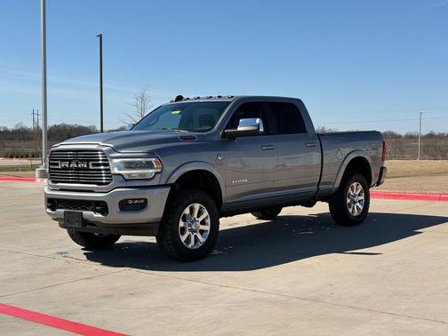 2021 RAM 2500 Laramie Crew Cab 4x4 6'4' Box