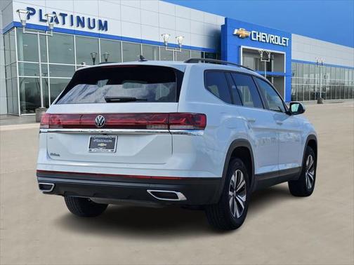 2024 Volkswagen Atlas 2.0T SE