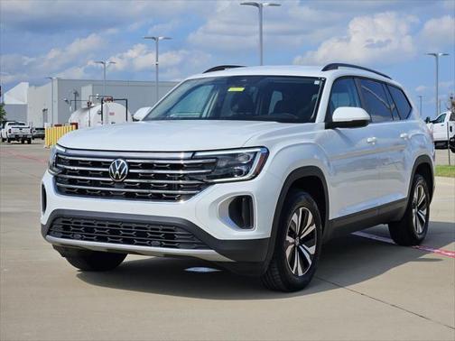 2024 Volkswagen Atlas 2.0T SE