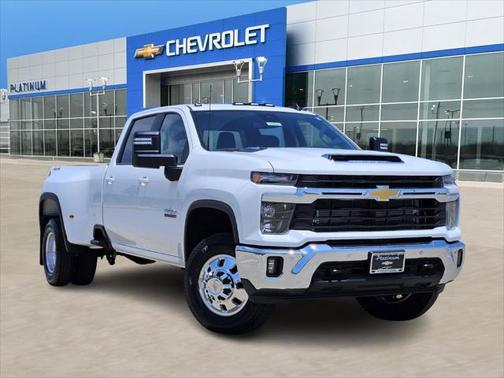 2025 Chevrolet Silverado 3500 LT