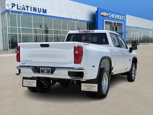 2025 Chevrolet Silverado 3500 LT