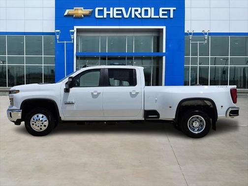 2025 Chevrolet Silverado 3500 LT