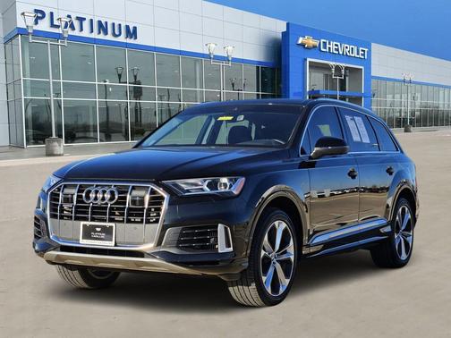 2022 Audi Q7 55 Premium Plus