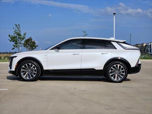 2025 Cadillac LYRIQ Sport w/1SJ