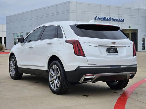 2025 Cadillac XT5 Premium Luxury