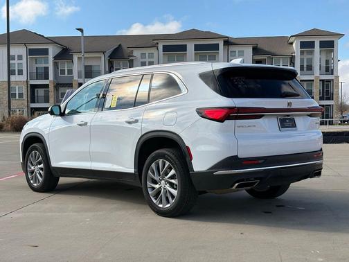 2025 Buick Enclave Preferred FWD