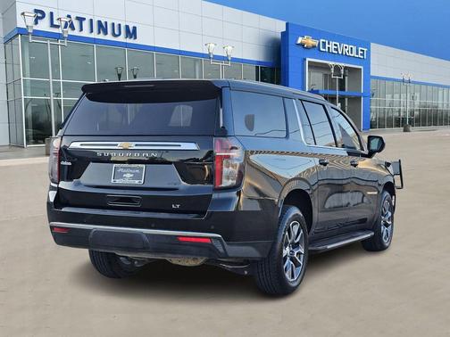 2021 Chevrolet Suburban LT