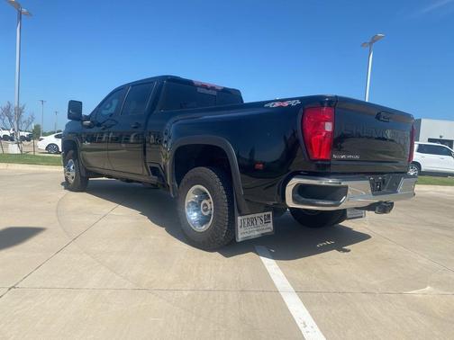 2021 Chevrolet Silverado 3500 LT