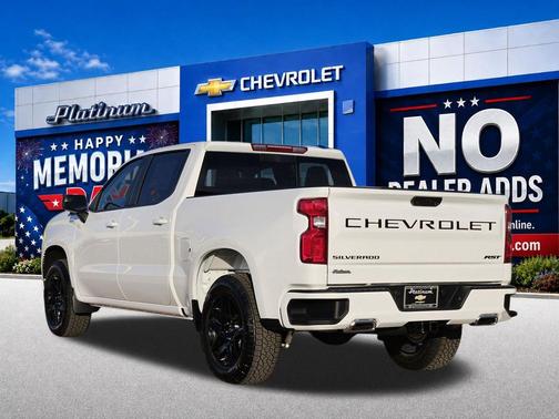Summit White 2026 Chevrolet Silverado 1500 RST