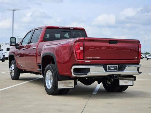 2025 Chevrolet Silverado 3500 LTZ