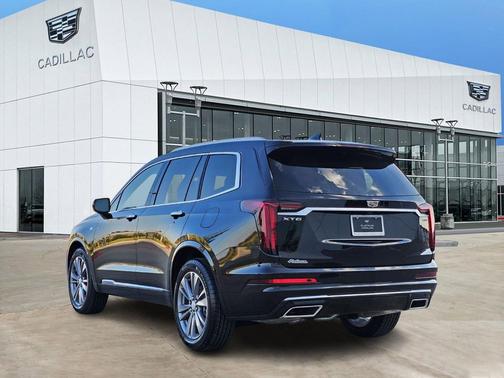 2025 Cadillac XT6 Premium Luxury FWD