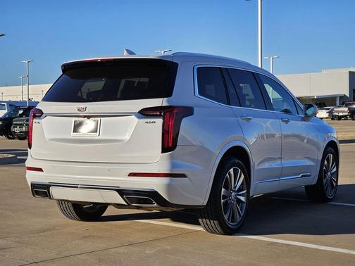 2020 Cadillac XT6 Premium Luxury FWD