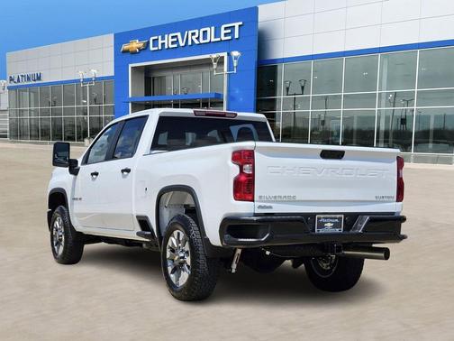 2025 Chevrolet Silverado 2500 Custom