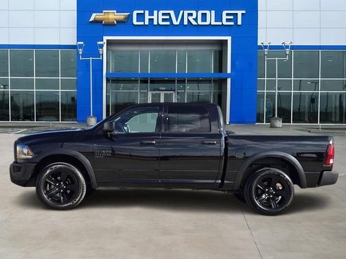 2024 RAM 1500 Classic Warlock Crew Cab 4x4 5'7' Box