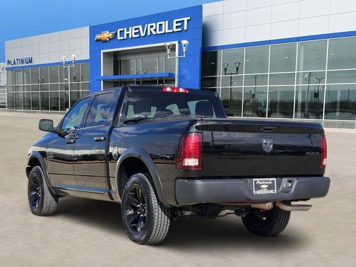 2024 RAM 1500 Classic Warlock Crew Cab 4x4 5'7' Box