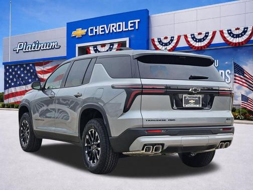 Sterling Gray Metallic 2026 Chevrolet Traverse AWD Z71