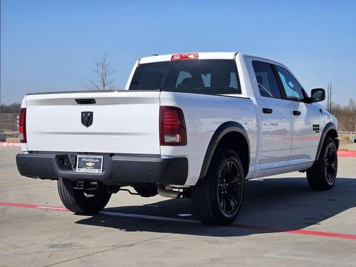 2024 RAM 1500 Classic Warlock Crew Cab 4x2 5'7' Box