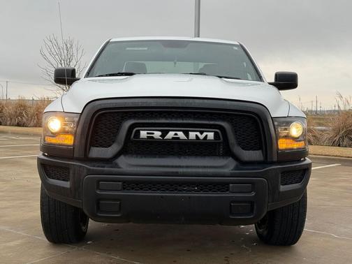 2024 RAM 1500 Classic Warlock Crew Cab 4x2 5'7' Box