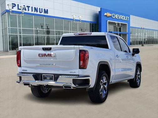 2022 GMC Sierra 1500 SLT