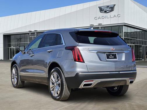 Argent Silver Metallic 2026 Cadillac XT5 Premium Luxury