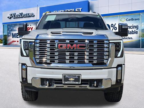 White Frost Tricoat 2024 GMC Sierra 2500 Denali