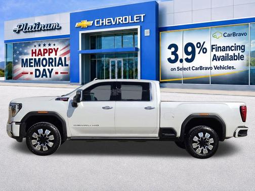 White Frost Tricoat 2024 GMC Sierra 2500 Denali