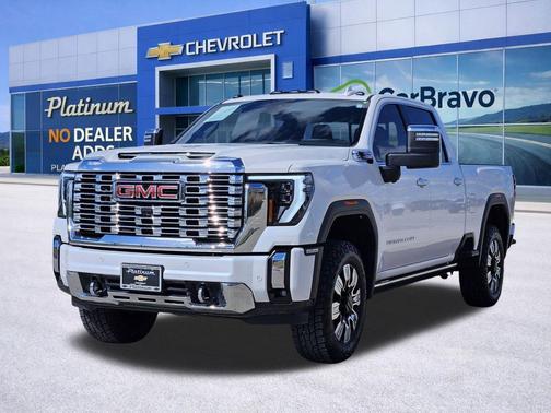 White Frost Tricoat 2024 GMC Sierra 2500 Denali