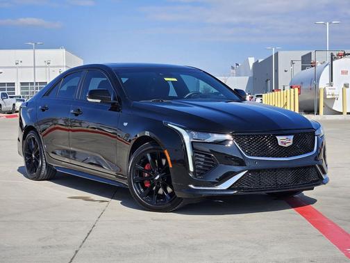 2023 Cadillac CT4 Sport