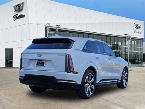 2025 Cadillac Escalade IQ Luxury 1