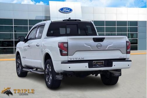2023 Nissan Titan Platinum Reserve