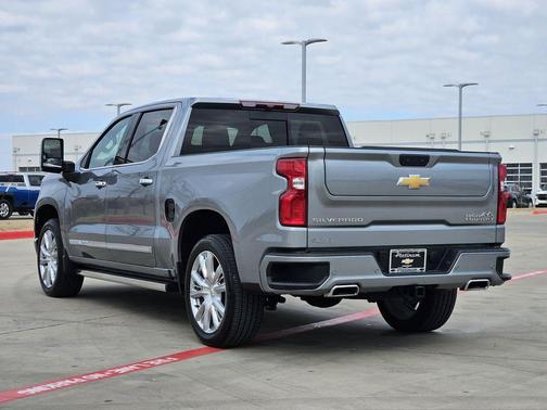 2025 Chevrolet Silverado 1500 High Country